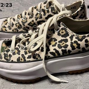 CONVERSE Run Star Hike women's 6.5 Cheetah Leopard Athletic shoes Platform new